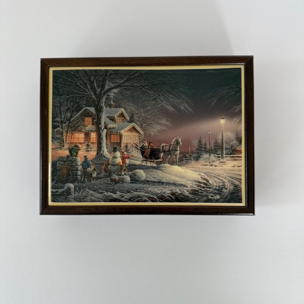 Vintage Galarina Folk Arts Wooden Jewelry Box With Winter Scene Lid & Red Velvet